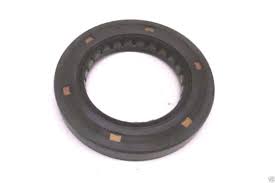 25-032-06-S OIL SEAL KOHLER KO8WH3