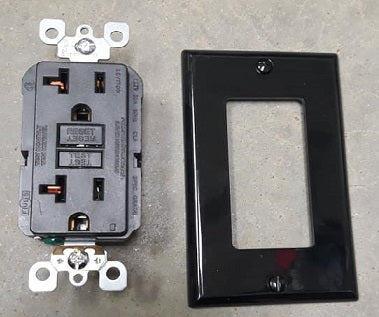 LEVITON SMART LOC PRO GFNT2-E SB-104-GFNT2-E GFCI RECEPTACLE 20AMP 125 VOLT 60 HZ